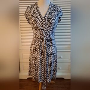 Liz Claiborne Black and White Geometric Faux Wrap Midi Dress